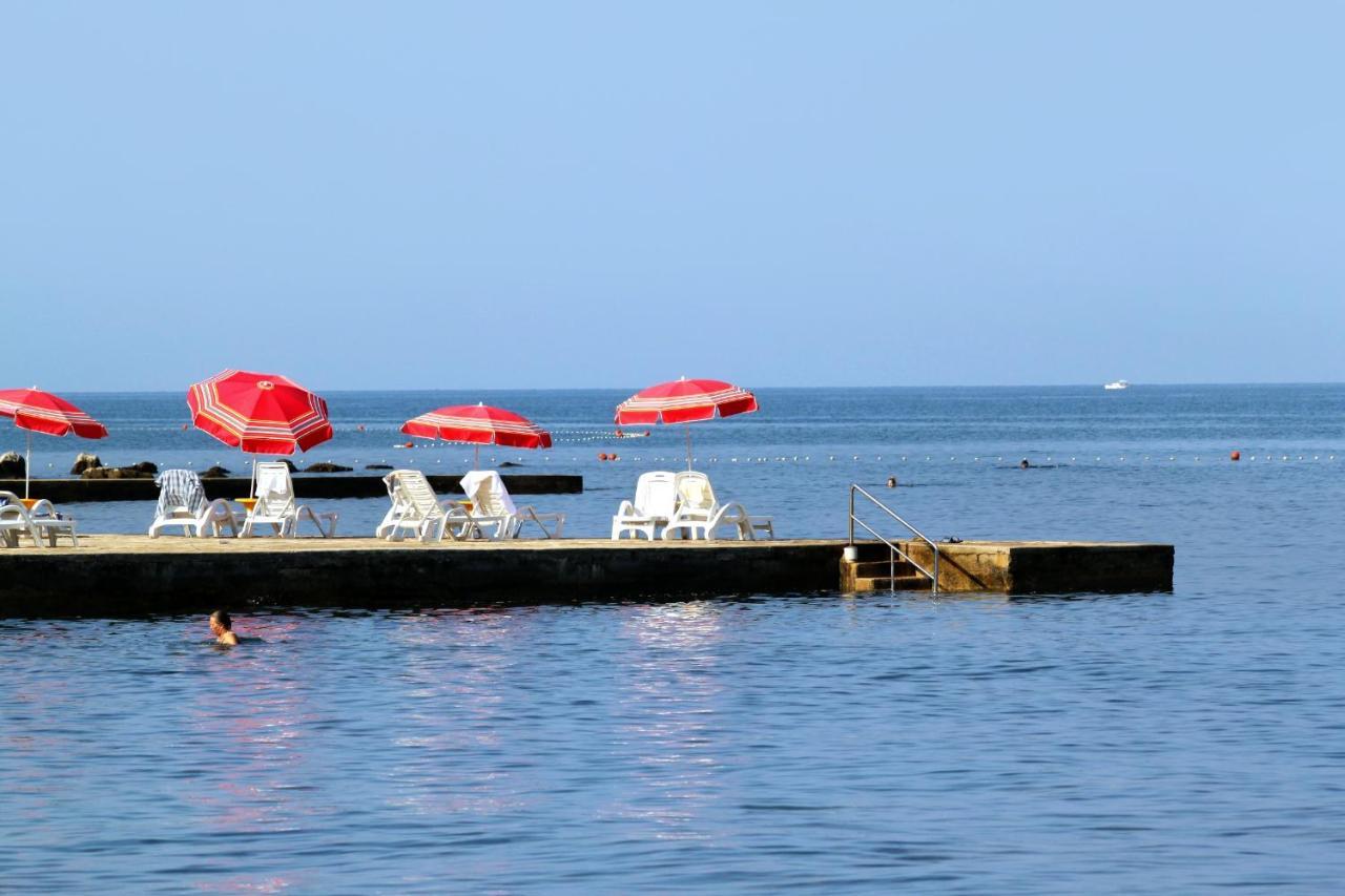 Apartment Umag 6992A ภายนอก รูปภาพ